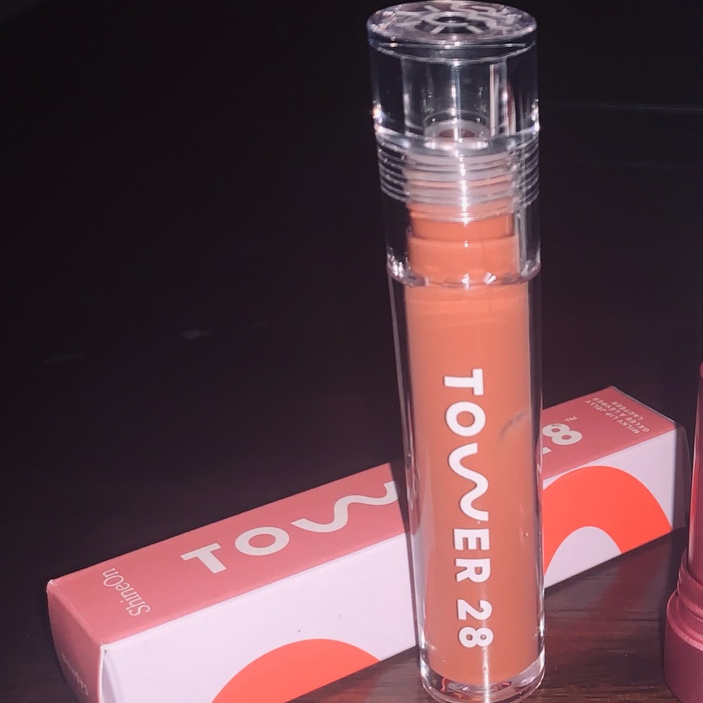 ✨👄 Makeup Bundle 👄✨ - Picture 7 of 7
